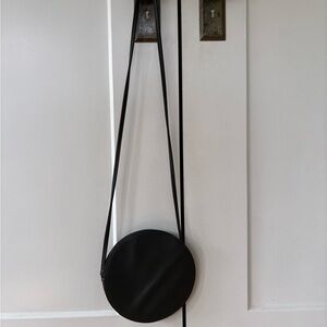 Round Circle Handbag